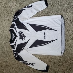 EXCELLENT CONDITION!! Youth XL Fox riding jersey. No snags, tears or stains!